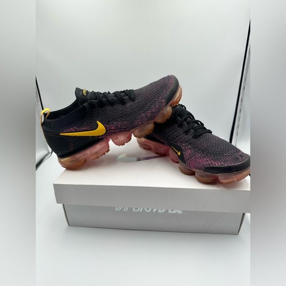 Nike Air VaporMax Flyknit 2 Gridiron / Laser Orange Sneakers 942842-0088.5